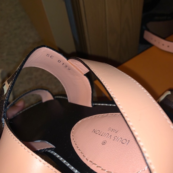 Louis Vuitton sandal - Picture 2 of 6